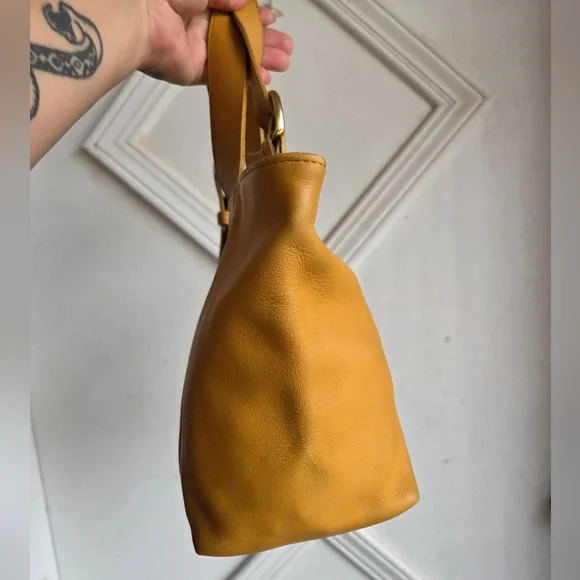 Vintage Coach Yellow Waverly Satchel 4133💛